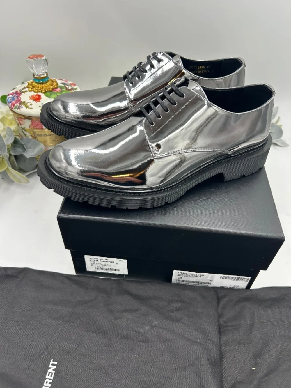**************Men’s Saint Laurent Soft Laminator Army 20 Derby Shoes.  Size 42/9